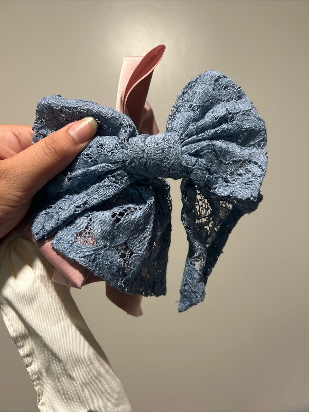 5 hair bow accessories - Picture 2 of 5